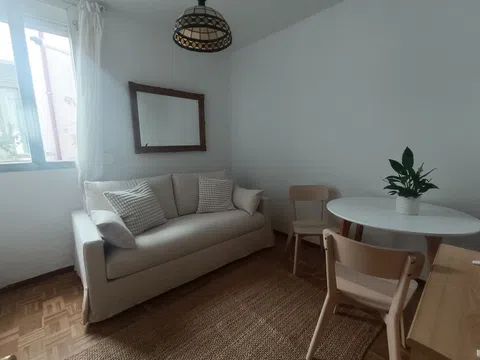 Flat / apartment in Calle de Ibiza, Ibiza, Madrid