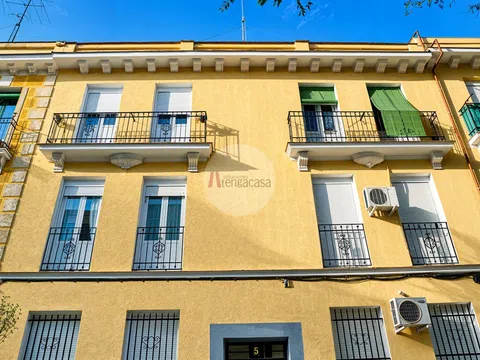 Flat / apartment in Calle Jesús Méndez, Guindalera, Madrid
