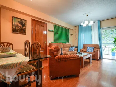 Flat / apartment in Calle de los Hermanos García Noblejas, Arcos, Madrid