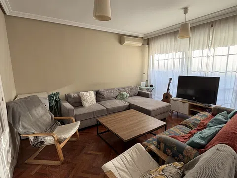 Flat / apartment in Calle de la Infanta Mercedes, 33, Cuatro Caminos, Madrid