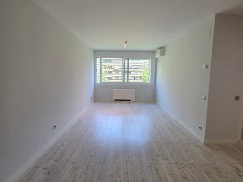 Flat / apartment in Avenida de Brasil, 30, Cuzco-Castillejos, Madrid