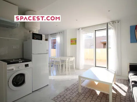 Flat / apartment in Calle de Ramón Luján Nn, Almendrales, Madrid