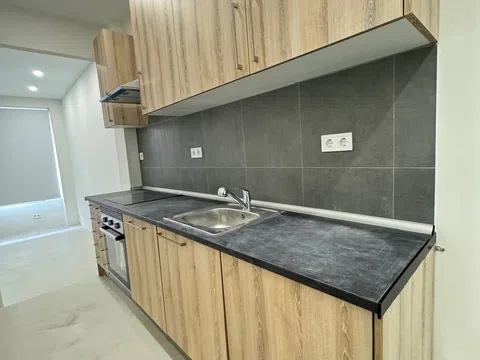 Property in Usera