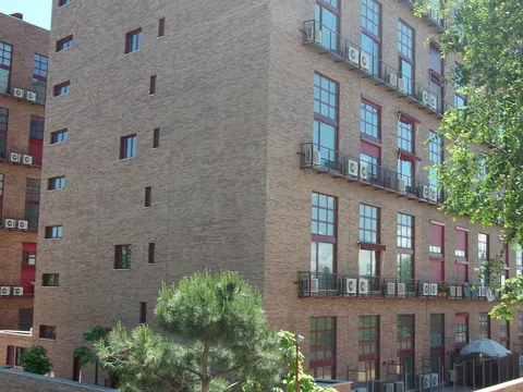 Flat / apartment in Carretera de Vicálvaro a la Estación de O'donnell, Ambroz, Madrid