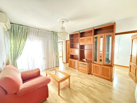 Flat / apartment in Calle Cordovín, Ambroz, Madrid