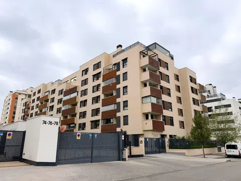 Flat / apartment in Calle Cerro del Campo, El Cañaveral, Madrid