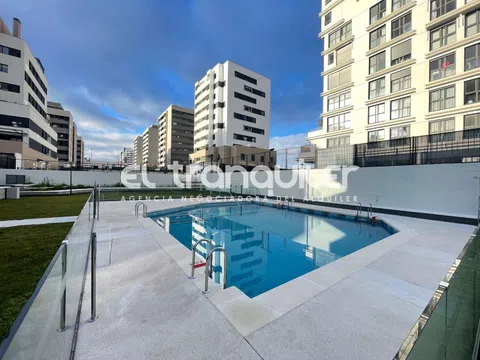 Flat / apartment in Calle Gales, 37, El Cañaveral, Madrid