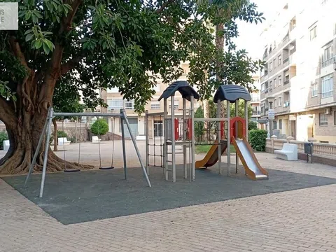 Flat / apartment in Plaza de Miraflores, Victoria Eugenia, Málaga
