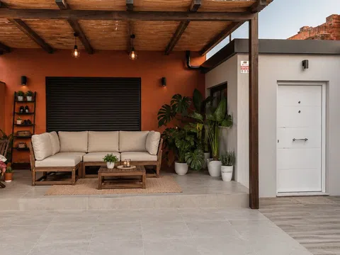 Detached house in Calle Mosaico, 32, Campanillas, Málaga