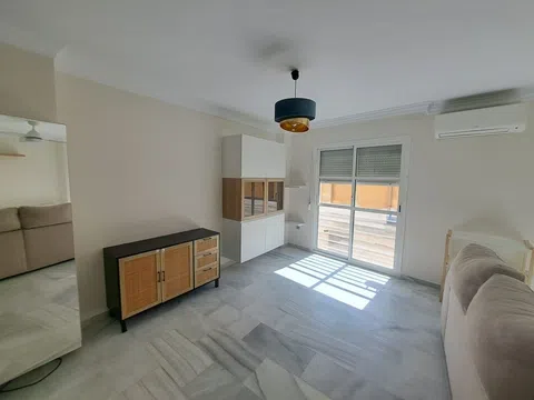 Flat / apartment in Avenida de la Rosaleda, La Goleta - San Felipe Neri, Málaga