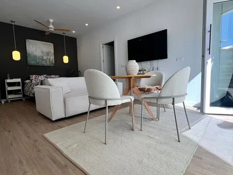 Flat / apartment in Calle Mercedes Formica, 8, Cortijo de Maza-Finca Monsalvez-El Olivar, Málaga