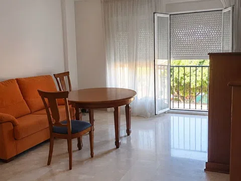 Flat / apartment in Calle Sancho Miranda, Ciudad Jardín, Málaga