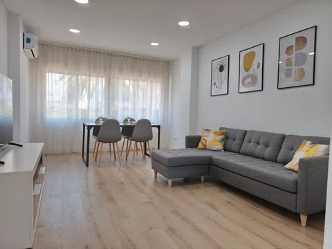 Flat / apartment in Pol Ctra de Cártama, Málaga