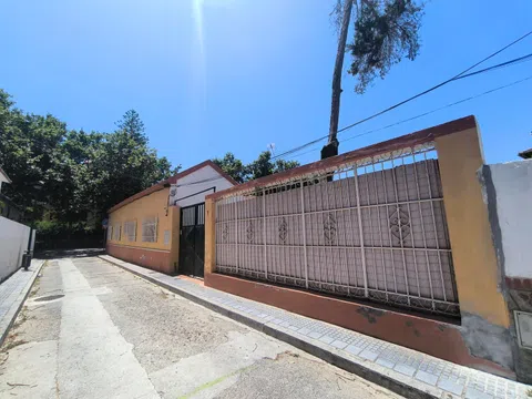 Detached house in Avenida Juan Sebastián Elcano, Pedregalejo - Morlaco, Málaga