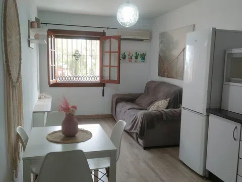 Duplex in Calle Andrés Bello, Fuente Alegre - El Chaparral - Los Morales, Málaga