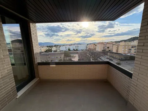 Flat / apartment in Calle Joaquín Turina, El Tejar - Hacienda Bizcochero, Málaga