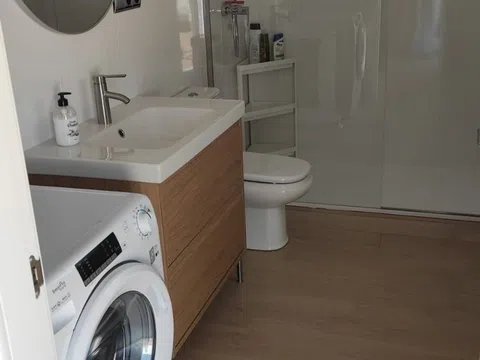 Flat / apartment in Calle Juan Juliani, 25, El Consul - El Romeral, Málaga