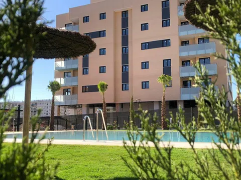 Flat / apartment in Avenida Dolores Rodríguez de Aragón, 6, El Consul - El Romeral, Málaga