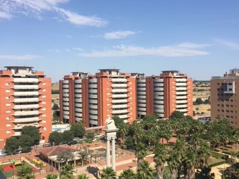 Flat / apartment in Calle Afrodita, 12, Jardines de Hércules, Sevilla