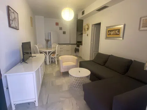 Flat / apartment in Calle Arjona, Arenal - Museo - Tetuán, Sevilla