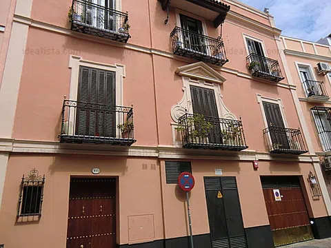Flat / apartment in Calle Relator, 11, Alameda, Sevilla