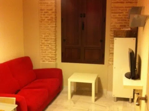 Flat / apartment in Calle Marmoles, Santa Cruz - Alfalfa, Sevilla