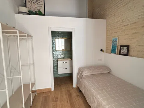 Flat / apartment in Calle Diamantino García Acosta, 52, Cerro del Águila, Sevilla