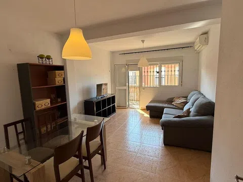 Flat / apartment in Calle Maestro Falla, Cerro del Águila, Sevilla