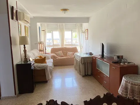 Flat / apartment in Calle Puerto de Envalira Nn, Rochelambert, Sevilla