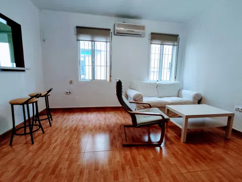Flat / apartment in Calle Párroco Antonio Gómez Villalobos, 155, Cerro del Águila, Sevilla