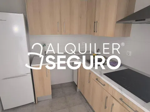 Detached house in Calle Virgen Mediadora, Torreblanca, Sevilla