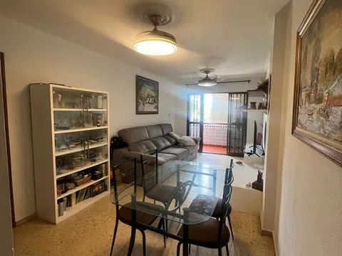 Flat / apartment in Torreblanca, Sevilla