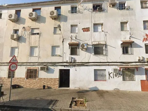 House in Calle Nogal, Torreblanca, Sevilla