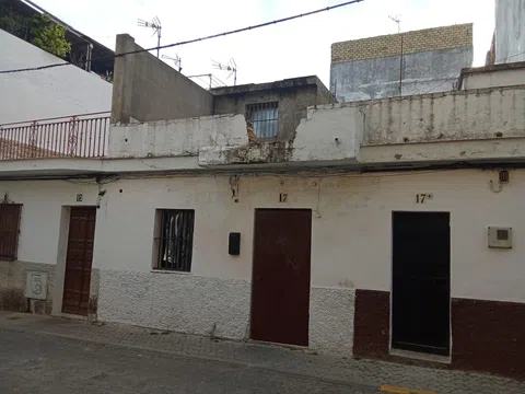 Terraced house in Torrevicente, 17, Torreblanca, Sevilla