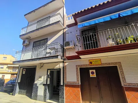 Duplex in Calle Torre Almodóvar Nn, Torreblanca, Sevilla