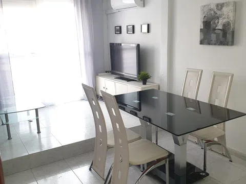 Flat / apartment in Calle Virgen de Begoña, 14, Parque de los Principes - Calle Niebla, Sevilla
