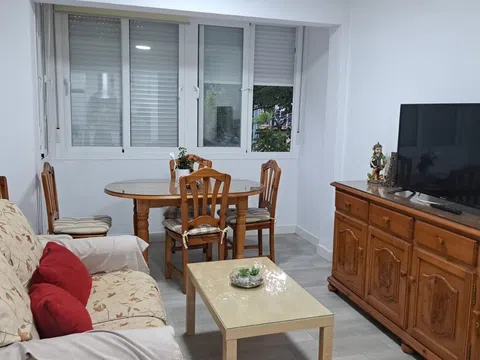 Flat / apartment in Avenida Doctor Fedriani, 48, Doctor Fedriani, Sevilla