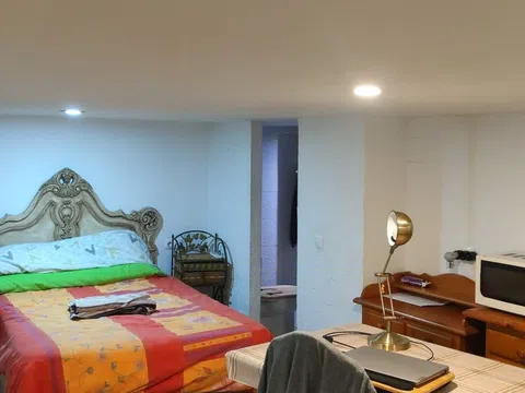 Studio in Calle Doña Juana de Castilla, Gran Plaza - Marqués de Pickman - Ciudad Jardín, Sevilla