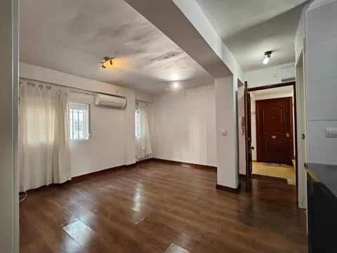 Flat / apartment in Calle Alborea, San Pablo, Sevilla