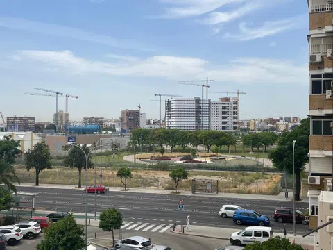Flat / apartment in Calle Estambul, 1, San Pablo, Sevilla