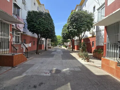 Property in Triana