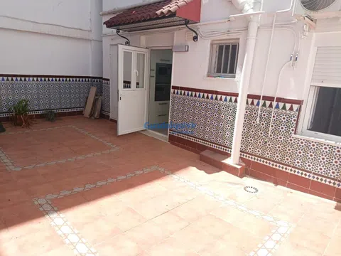 Flat / apartment in Calle Betis - Pagés del Corro, Sevilla