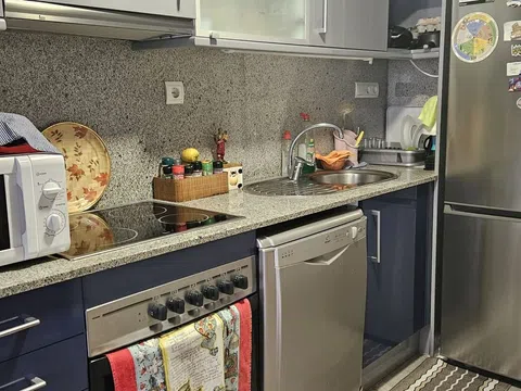 Flat / apartment in CL Vint-i-dos, Bonavista