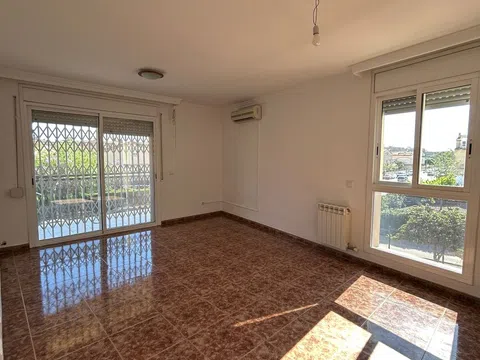 Flat / apartment in Calle Riu Besòs Nn, Campclar, Tarragona
