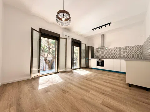 Flat / apartment in Calle de Bonaventura Hernandez I Sanahuja, Eixample, Tarragona