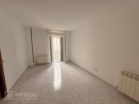 Flat / apartment in Plaza de Mossèn Cinto Verdaguer, Eixample, Tarragona