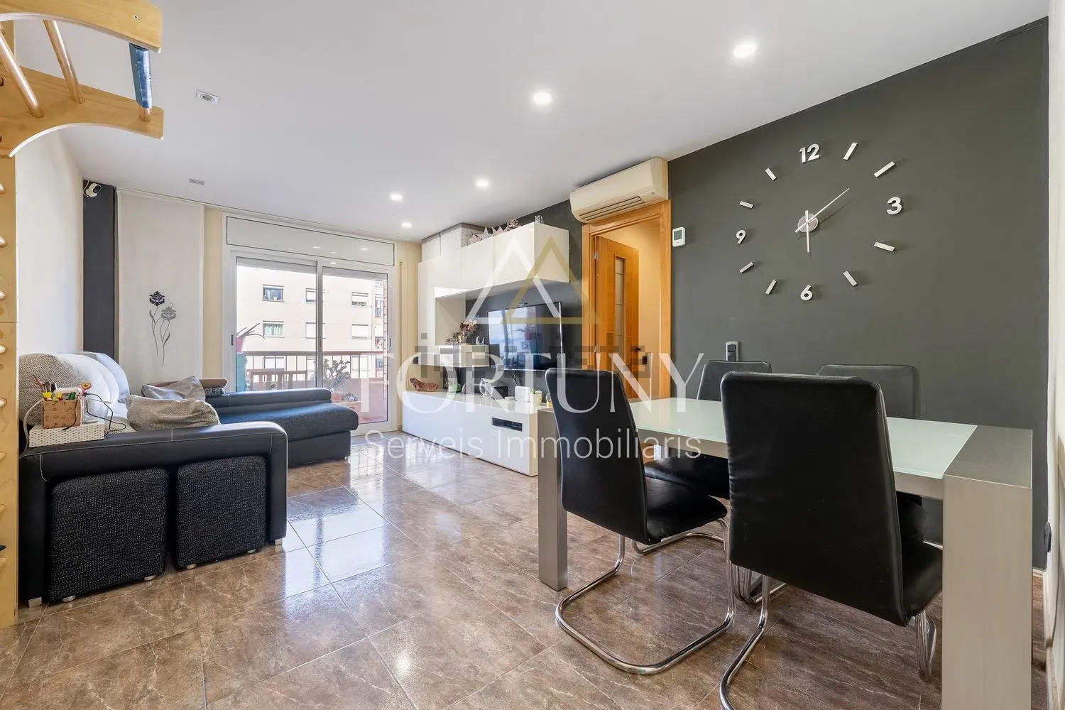 Flat / apartment in Ed Bolivia Nn, Sant Pere i Sant Pau, Tarragona