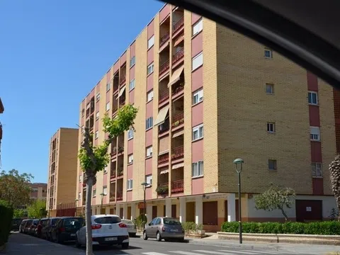 Flat / apartment in Calle Riu Tordera, Torreforta, Tarragona