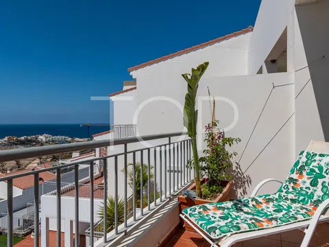 Duplex in La Caleta, Adeje