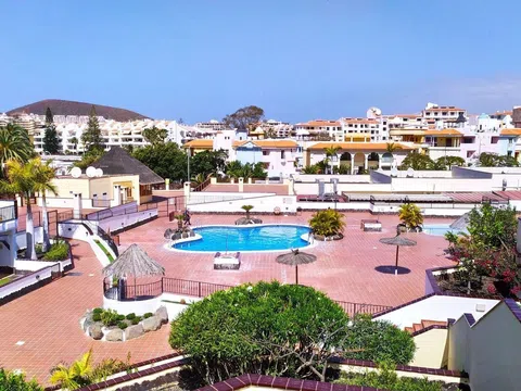 Flat / apartment in Avenida San Francisco, 2, Los Cristianos, Arona